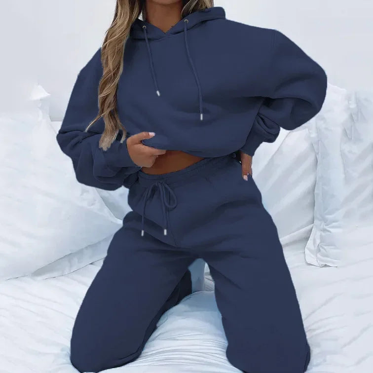 Lady Tracksuit