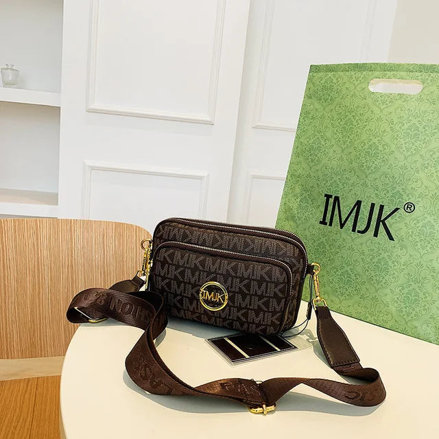 Chic Versatile Voyager: Shoulder to Backpack